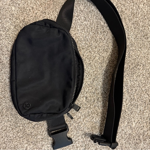 lululemon athletica Handbags - Black lulu lemon crossbody Bag
